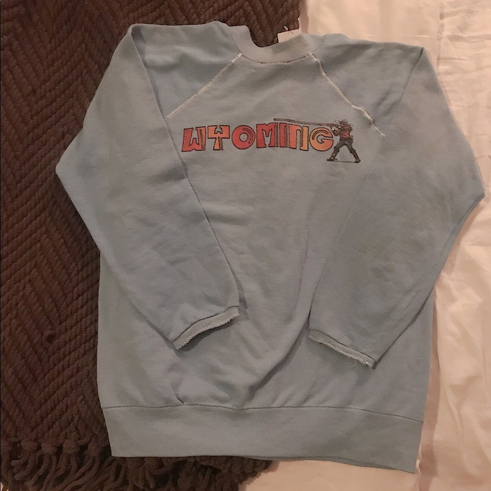 Vintage Wyoming sweatshirt!